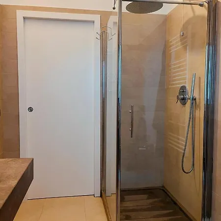 Indipendente Con Piscina Privata *