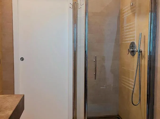 Indipendente Con Piscina Privata *